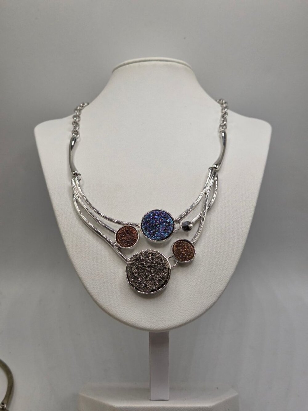Multi-Stone Druzy Style Silver Tone Statement Necklace With Adjustable Chain